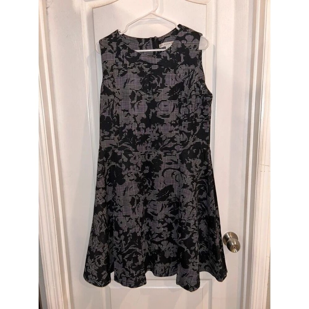 AA Studio AA Women's Size 16 Fit and Flare Midi Dress Black Print Sleeveless